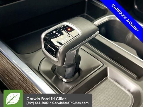 Used 2024 Chevrolet Silverado 1500 LT Trail Boss w/ Convenience Package II image 10