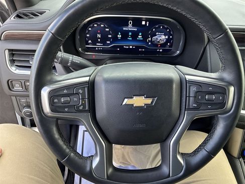 Used 2023 Chevrolet Tahoe LT w/ Luxury Package image 14