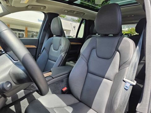 Certified 2025 Volvo XC90 T8 Plus w/ Protection Package Premier AWD/4WD image 22