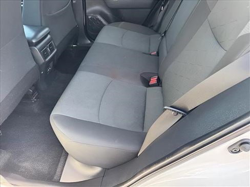 Used 2024 Toyota RAV4 XLE FWD image 8