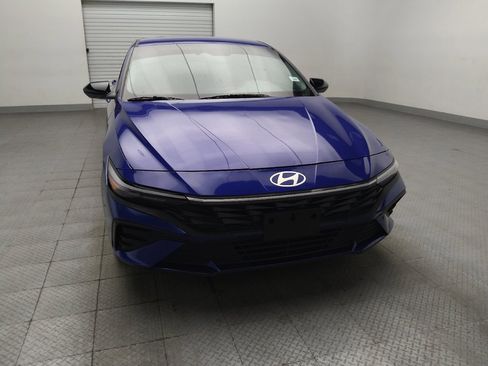 Used 2025 Hyundai Elantra Sport FWD image 14