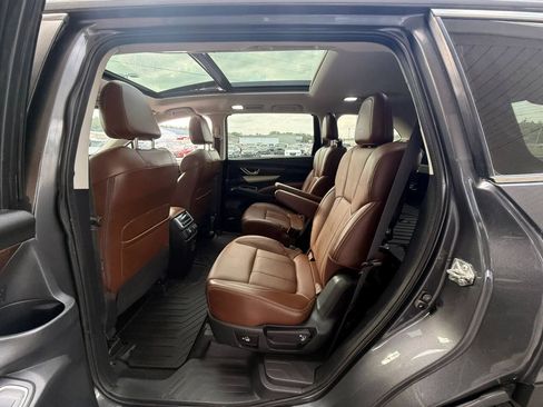 Used 2020 Subaru Ascent Touring w/ Popular Package #3 AWD/4WD image 21