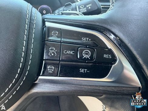 Used 2025 Jeep Compass Trailhawk AWD/4WD image 22