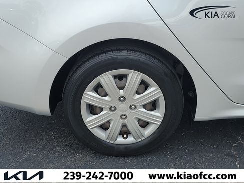 Used 2021 Kia Rio LX FWD image 9
