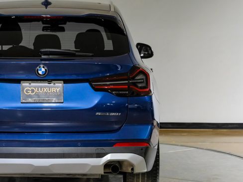 Used 2024 BMW X3 sDrive30i w/ Premium Package RWD image 51