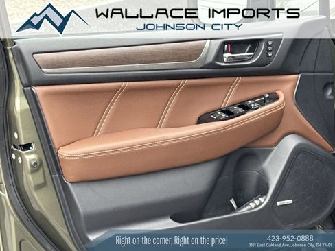 Used 2018 Subaru Outback 2.5i Touring image 13