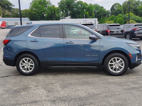 Used 2024 Chevrolet Equinox LT AWD/4WD image 5