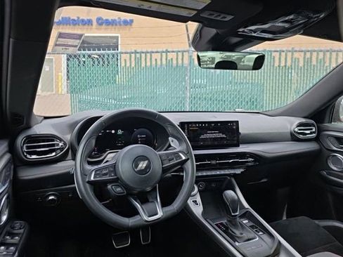 Used 2024 Dodge Hornet R/T Plus AWD/4WD image 2