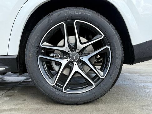 New 2026 Mercedes-Benz GLE 53 AMG 4MATIC Coupe image 16