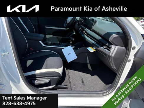 New 2026 Kia K4 GT-Line FWD image 21