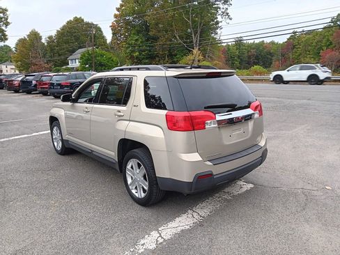 Used 2011 GMC Terrain SLT w/ Cargo Package image 5