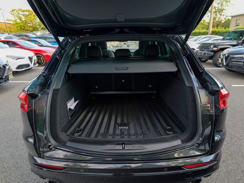 New 2025 Maserati Grecale Modena image 42