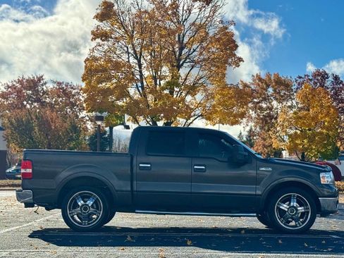 Used 2006 Ford F150 Lariat image 8