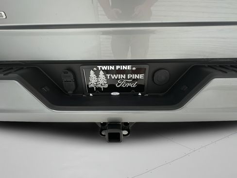 Used 2024 Chevrolet Silverado 1500 Custom AWD/4WD image 8