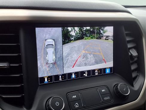 Certified 2022 GMC Acadia Denali w/ Denali Ultimate Package AWD/4WD image 8