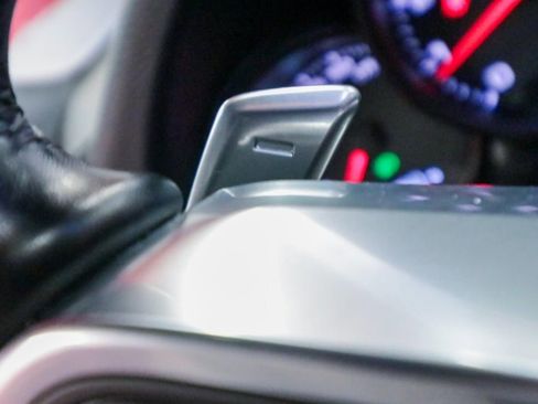 Used 2020 Porsche Macan image 29