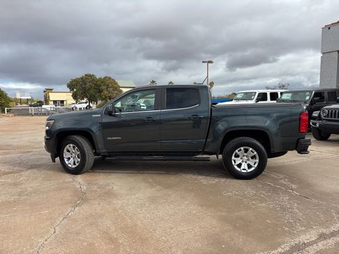 Used 2017 Chevrolet Colorado LT w/ LT Convenience Package image 8