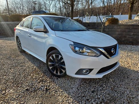 Used 2016 Nissan Sentra SR image 23