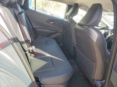 Used 2024 Toyota Prius XLE image 10