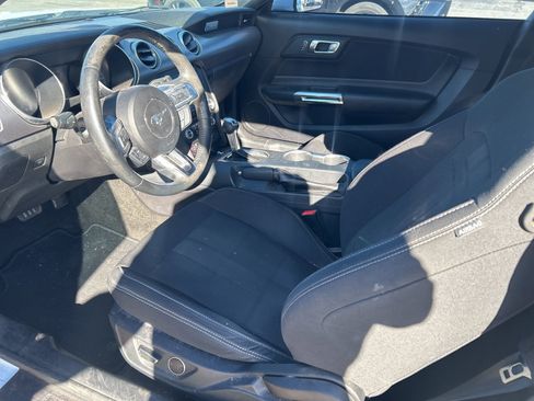 Used 2018 Ford Mustang GT image 9