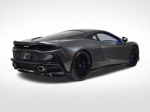Used 2022 McLaren GT image 5