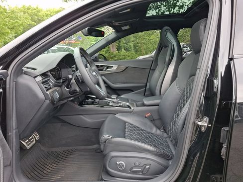 Used 2023 Audi S4 Premium Plus w/ Premium Plus Package AWD/4WD image 19