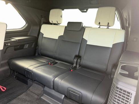 Used 2025 Toyota Sequoia Capstone image 15