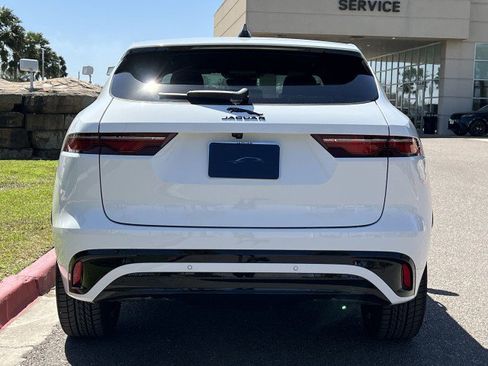 New 2025 Jaguar F-PACE R-Dynamic S image 11