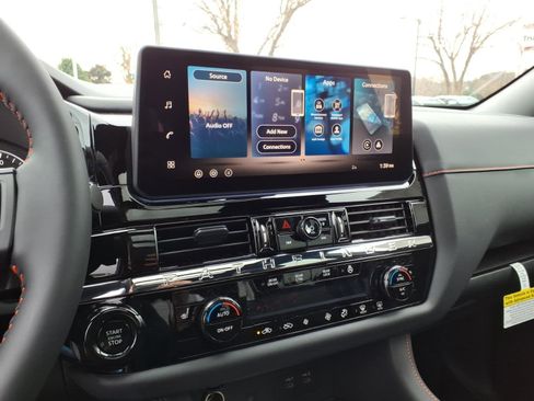 New 2026 Nissan Pathfinder Rock Creek image 8