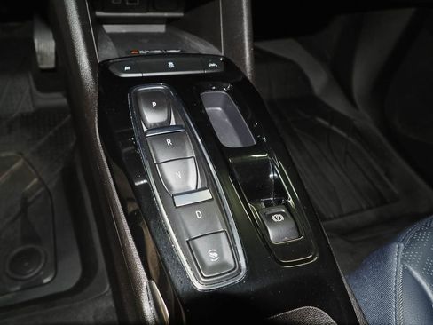 Used 2023 Chevrolet Bolt EUV LT w/ Convenience Package image 13