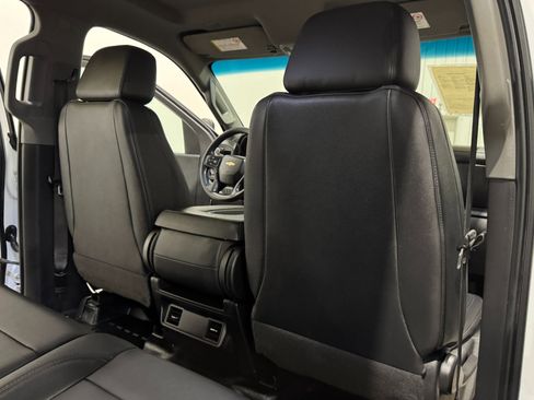 Used 2021 Chevrolet Silverado 2500 W/T w/ WT Convenience Package image 17