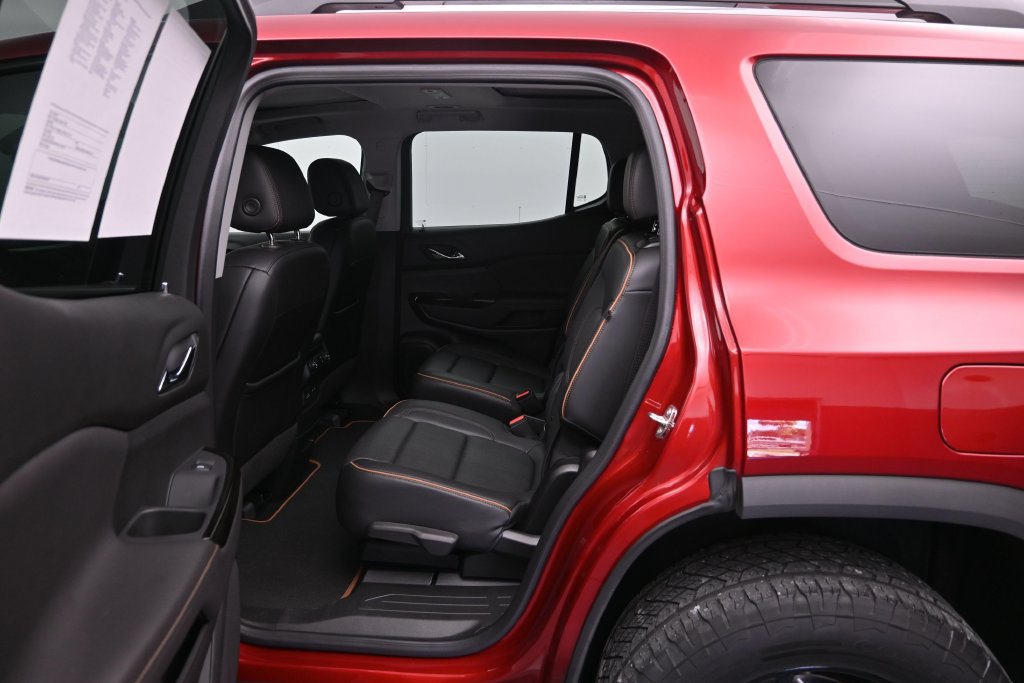 Used 2023 GMC Acadia AT4 w/ Preferred Package AWD/4WD image 25