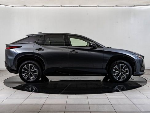 Certified 2023 Lexus RZ 450e Premium w/ Technology Package image 11