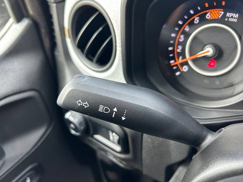 Used 2025 Jeep Wrangler Unlimited Sport AWD/4WD image 54