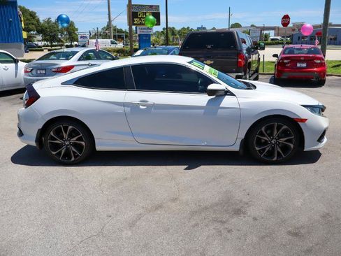Used 2019 Honda Civic Sport image 7