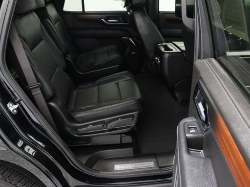 Used 2026 GMC Yukon Denali w/ Denali Reserve Package AWD/4WD image 41