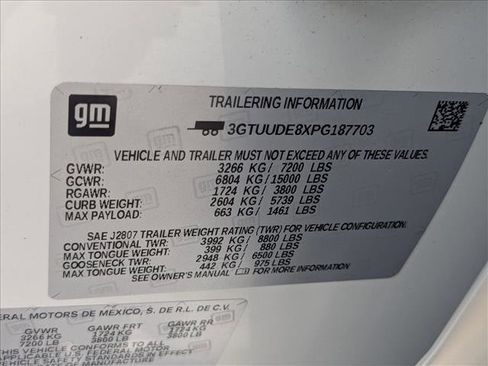 Used 2023 GMC Sierra 1500 SLT w/ SLT Premium Package image 24