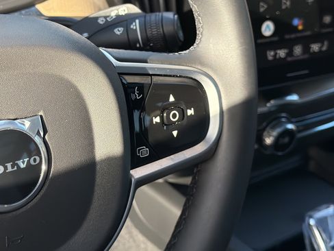 Used 2026 Volvo XC60 B5 Plus w/ Protection Package Premier image 20