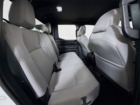 Used 2024 Toyota Tacoma 2WD Double Cab image 28