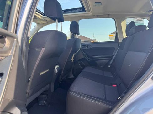 Used 2018 Subaru Forester 2.5i Premium AWD/4WD image 18