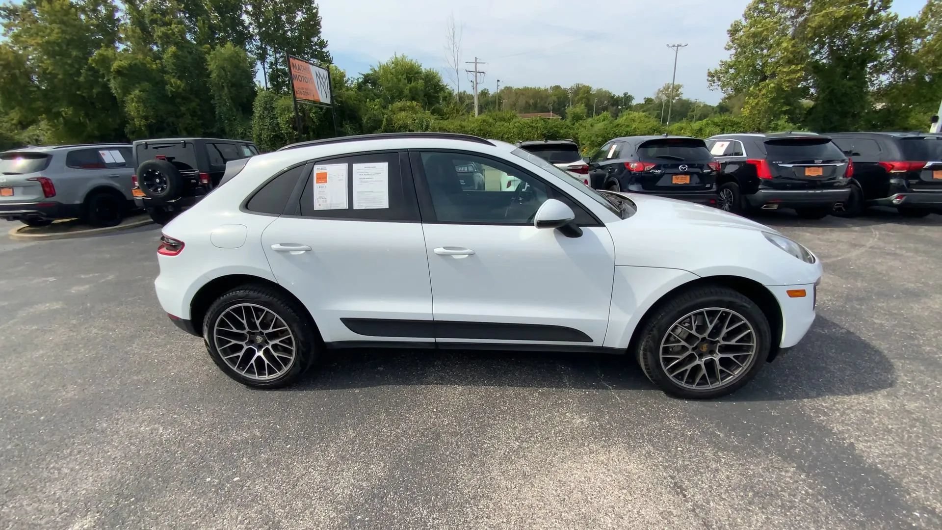 Used 2017 Porsche Macan S AWD/4WD image 9