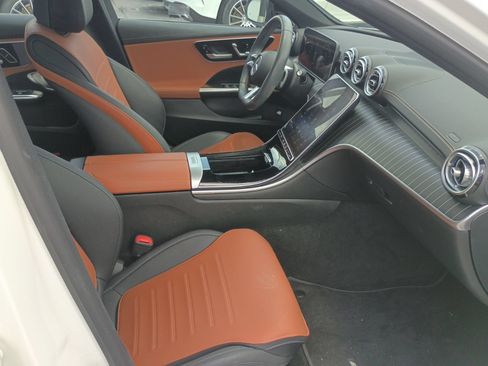 Used 2023 Mercedes-Benz C 300 Sedan image 8