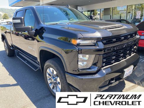 Used 2022 Chevrolet Silverado 2500 Custom w/ Custom Value Package AWD/4WD image 1