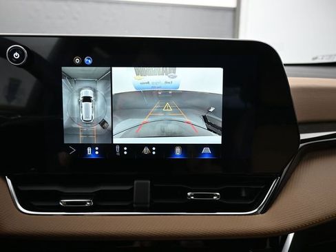 New 2026 Chevrolet Equinox ACTIV w/ Convenience Package III image 18