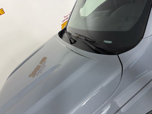 Used 2023 Nissan Frontier PRO-4X w/ Technology Package AWD/4WD image 11