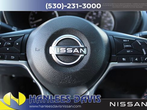 Used 2024 Nissan Sentra SR FWD image 24