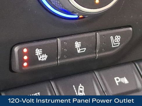 Used 2022 Chevrolet Silverado 2500 High Country w/ LPO, Hitch Package image 17