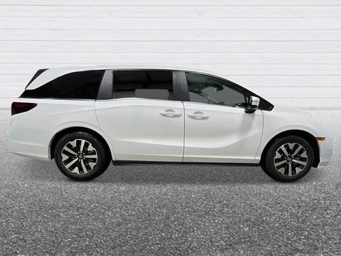 New 2026 Honda Odyssey EX-L image 7