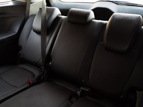 Used 2023 Honda Odyssey Touring image 19