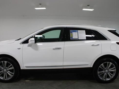 Used 2024 Cadillac XT5 Premium Luxury FWD image 6